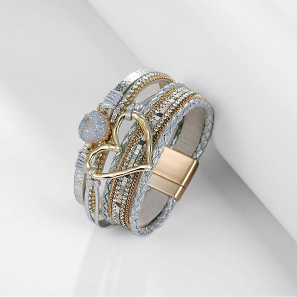 Silver Bohemian Heart Rhinestone Magnetic Buckle Bracelet - Picture 3 of 4